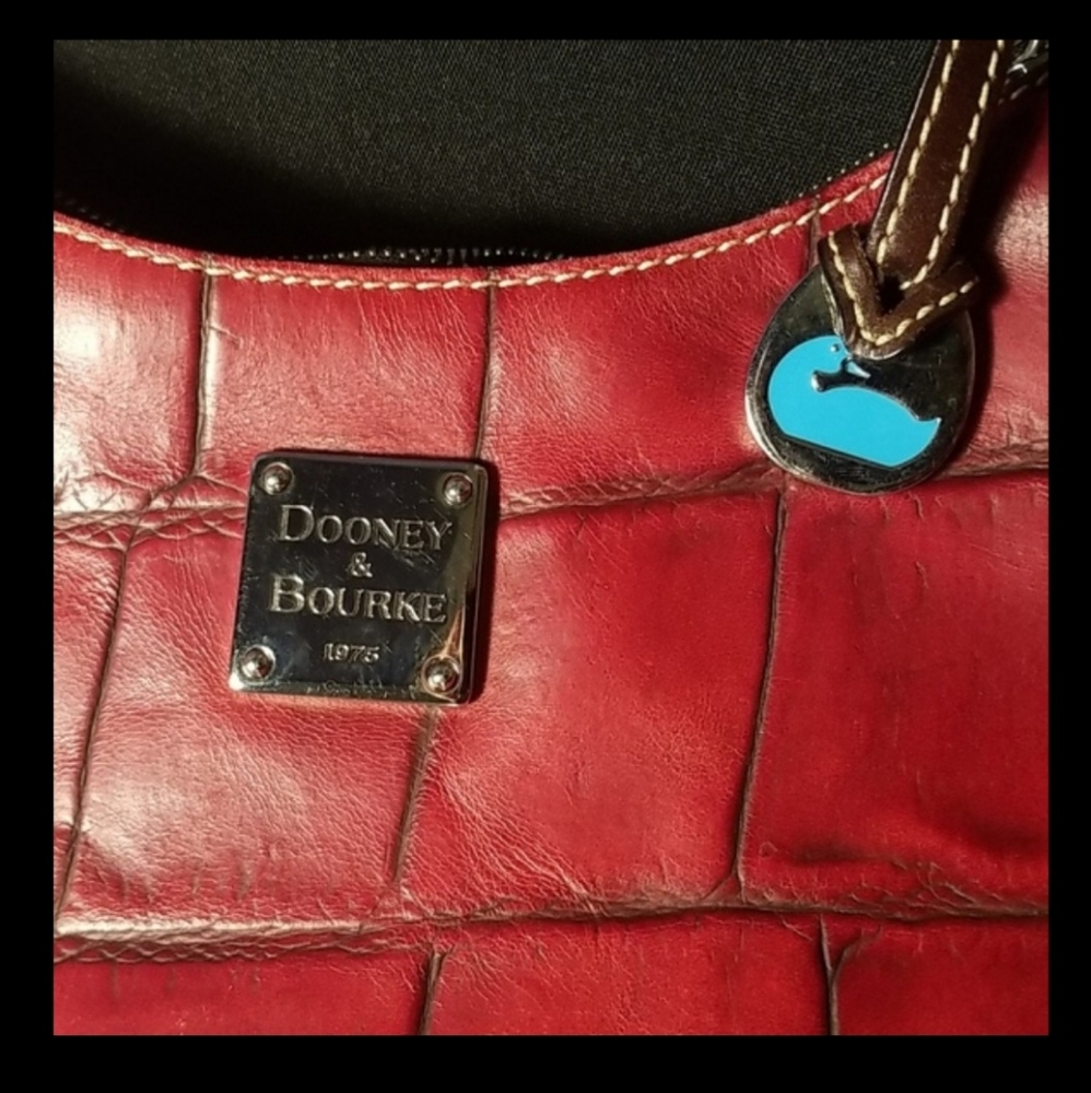 Dooney & Bourke Burnished Red Brown Genuine Leather Croc Embossed Purse Bag